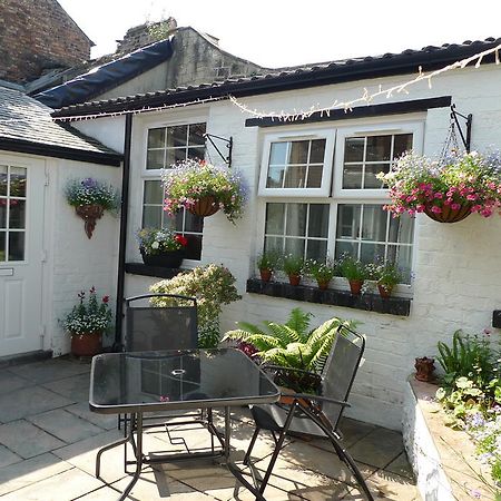 Courtyard Cottage Knaresborough Εξωτερικό φωτογραφία