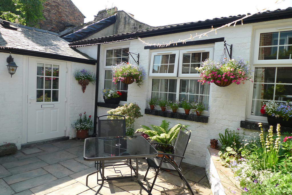 Courtyard Cottage Knaresborough Εξωτερικό φωτογραφία